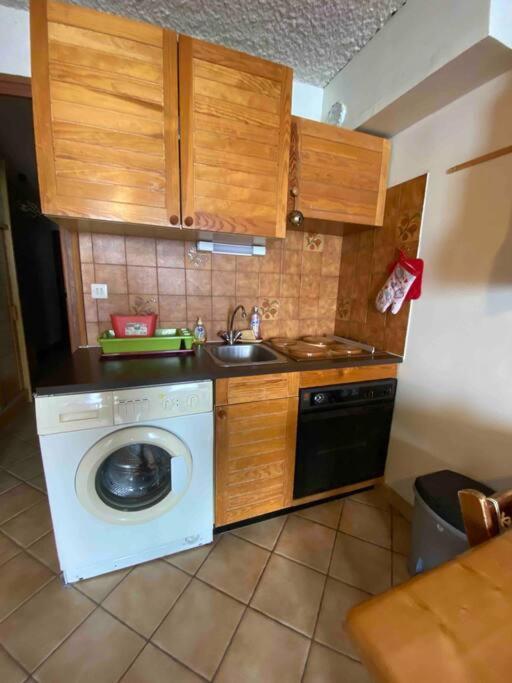 Laye Station -Les Arolles B - 4 Personnes Apartment ภายนอก รูปภาพ
